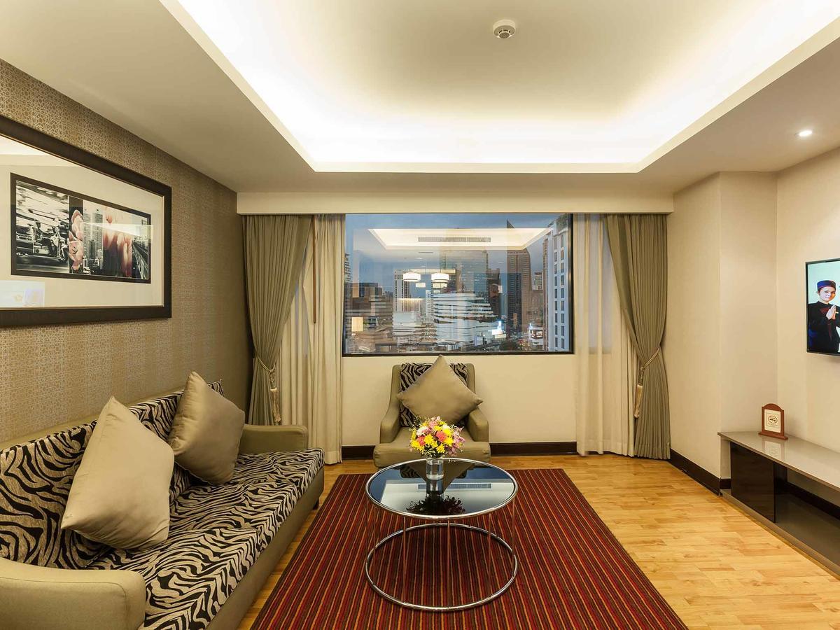 Rembrandt Suites Bangkok Bagian luar foto